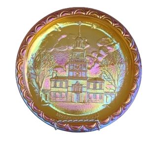 Vintage Indiana Carnival Glass Plate.